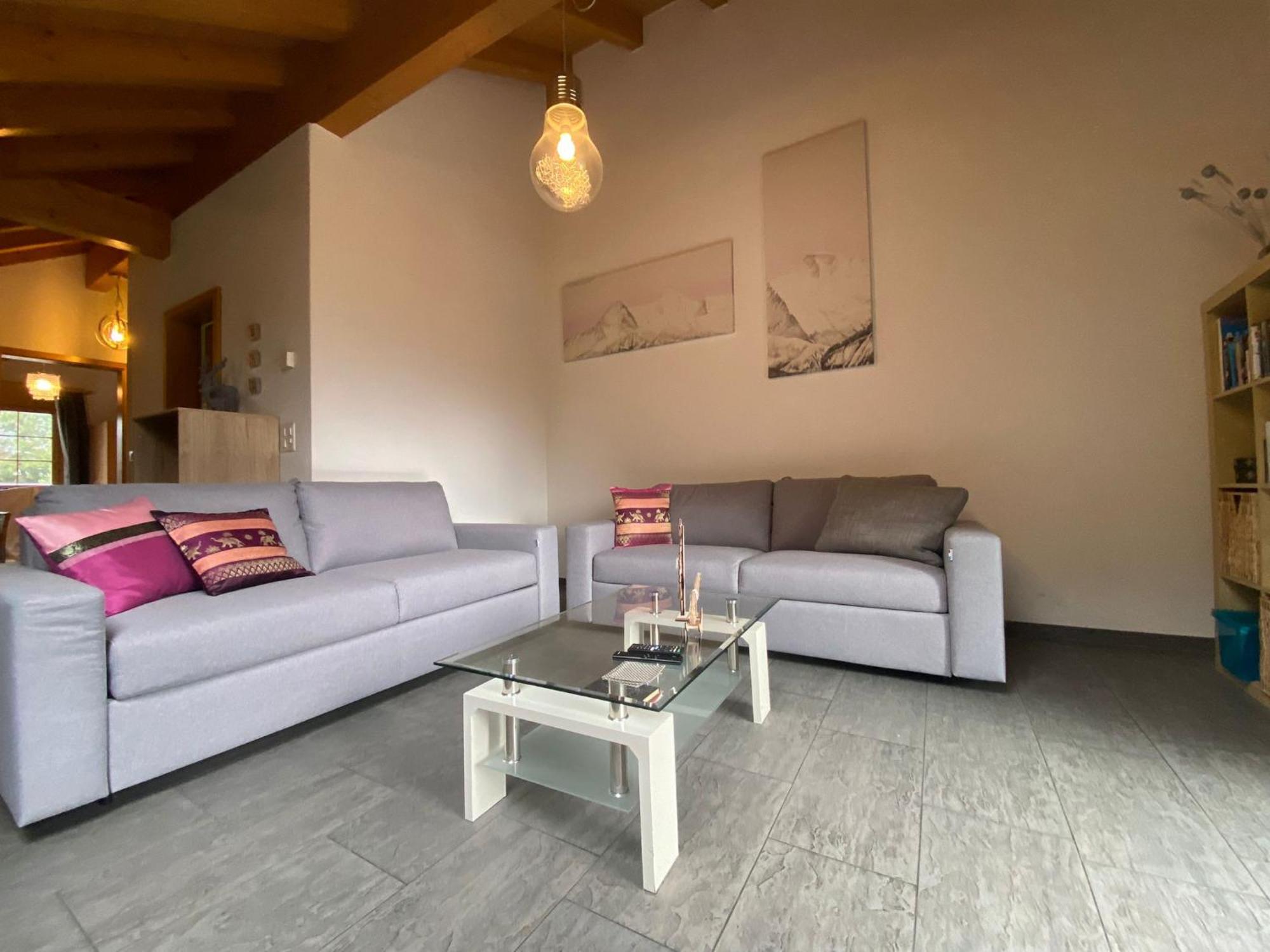 Apartamento Charming Penthouse Lauterbrunnen Exterior foto